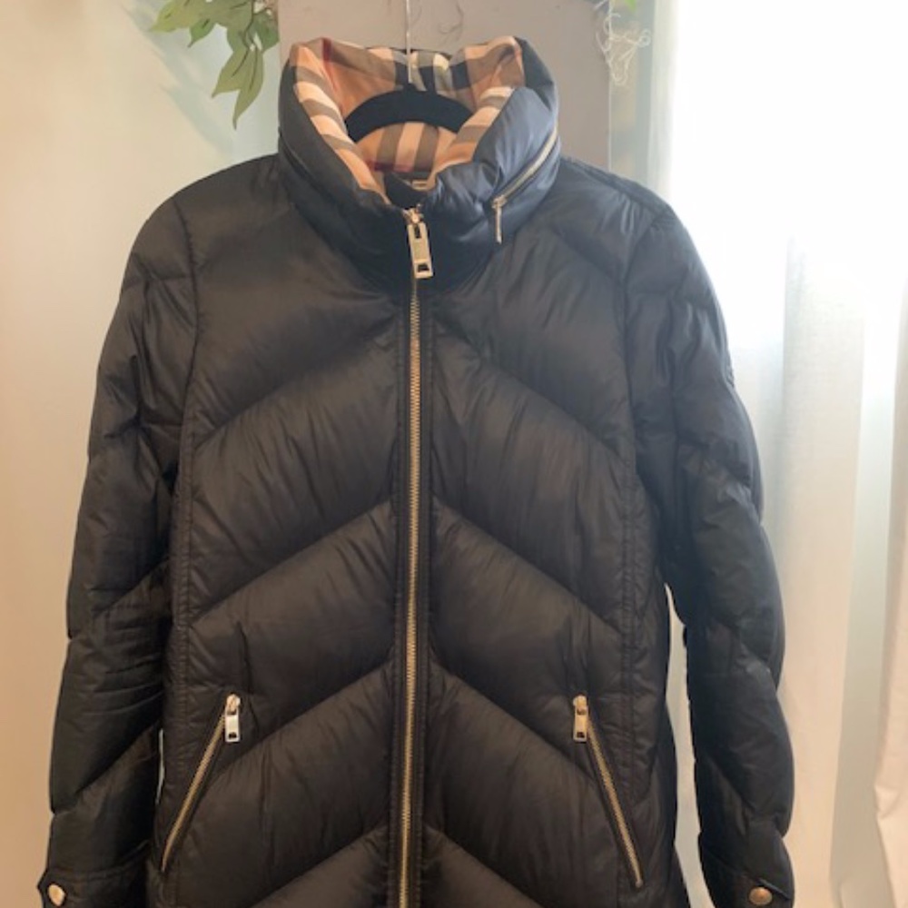 Burberry Eastwick Chevron Quilted Down Coat M